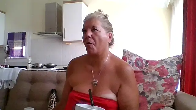 Snapshot of TrustfulVampire1 chatting on July 2026 05:47:02 AM TrustfulVampire1 online show from July 2026 05:47:02 AM