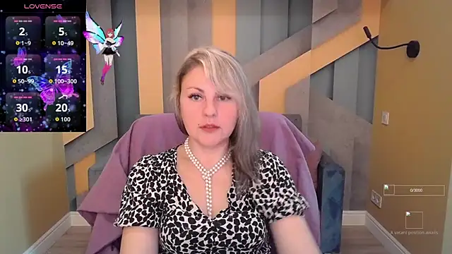 Candy Long online show from November 2025 06:37:02 AM