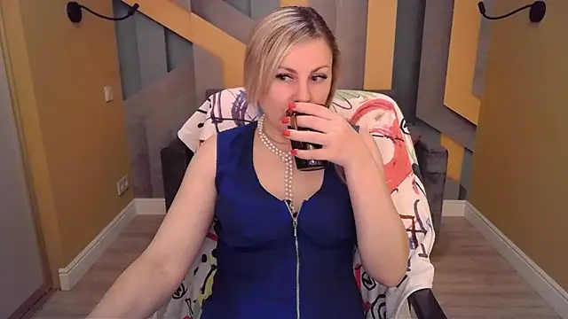 Candy Long online show from February 2026 06:29:02 AM