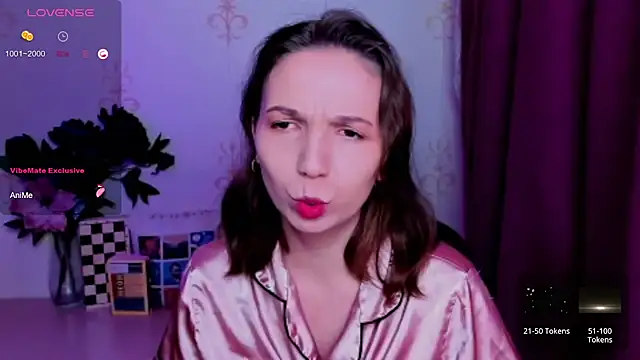 Snapshot of KindHazelHere_ chatting on July 2026 08:24:01 PM KindHazelHere online show from July 2026 08:24:01 PM