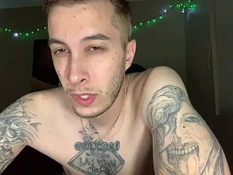 Snapshot of Bwcjoshbanks chatting on July 2026 05:32:01 AM Bwcjoshbanks online show from July 2026 05:32:01 AM