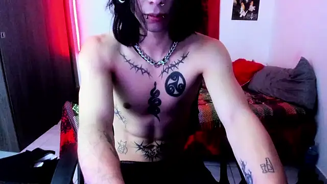 Snapshot of dussk_ chatting on December 2024 05:53:02 AM dussk online show from December 2024 05:53:02 AM