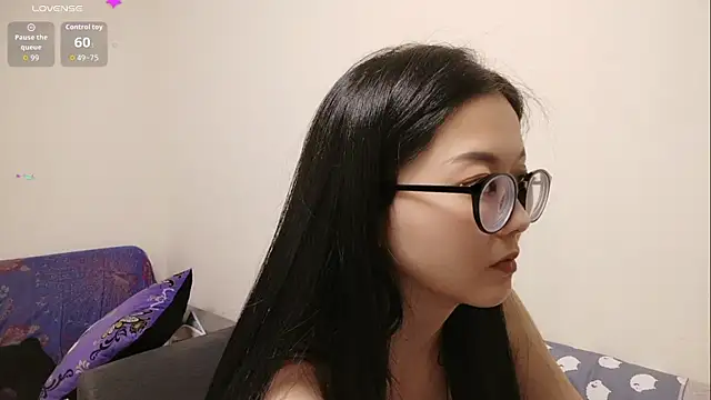 Snapshot of Lu_Nana chatting on November 2025 05:20:01 PM Lu Nana online show from November 2025 05:20:01 PM