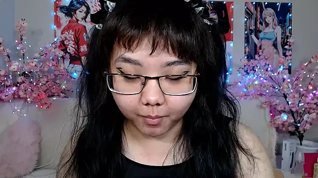 Snapshot of Moertomlly chatting on July 2026 04:48:02 AM Moertomlly online show from July 2026 04:48:02 AM
