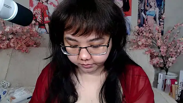 Snapshot of Moertomlly chatting on July 2026 04:28:02 AM Moertomlly online show from July 2026 04:28:02 AM