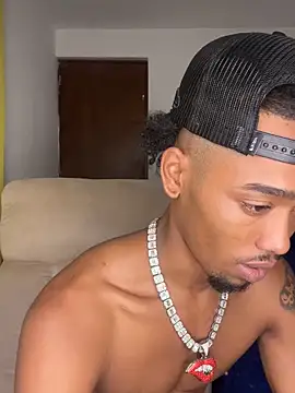 matatanlove online show from November 2025 05:50:02 AM