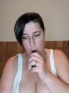 Snapshot of Evalibertinesexy chatting on January 2025 08:24:01 PM Evalibertinesexy online show from January 2025 08:24:01 PM