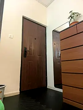 Snapshot of Xianggui chatting on November 2025 10:04:02 AM Xianggui online show from November 2025 10:04:02 AM