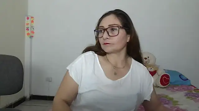 ruby-milf1 online show from February 2025 07:52:01 PM