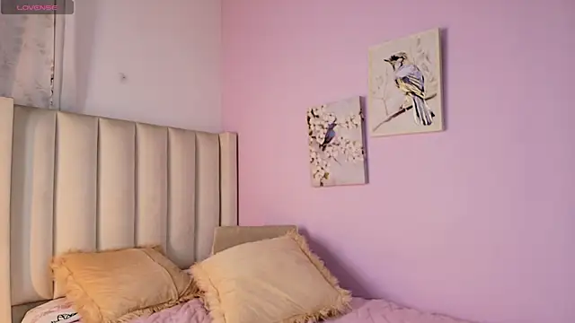 Mhia palmer online show from April 2026 02:09:02 PM