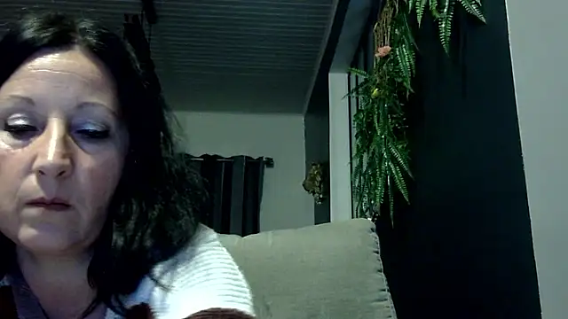 feline27 online show from January 2026 05:07:02 PM