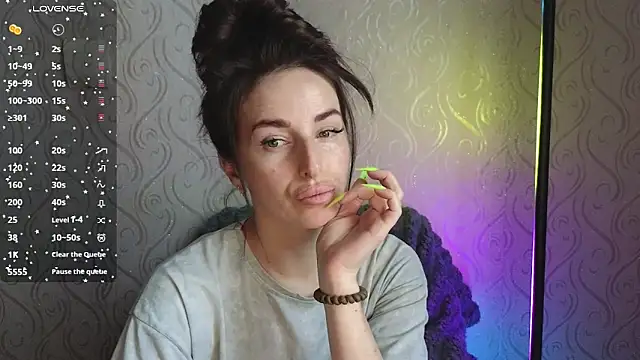 xx adrihanna xx online show from May 2026 04:04:02 PM