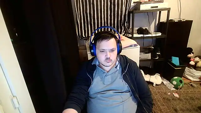 Snapshot of Bebemickey75 chatting on February 2025 10:25:01 PM Bebemickey75 online show from February 2025 10:25:01 PM