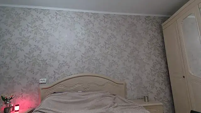 Alexandra Meow online show from September 2025 10:00:02 PM