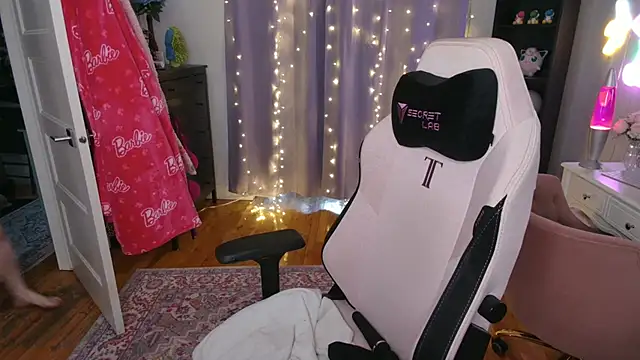 rachelbrooksxx online show from March 2025 06:58:01 PM