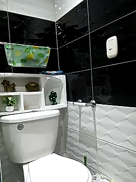 Norehg online show from March 2025 05:58:02 PM