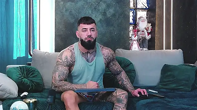 masterkingofmusclee online show from December 2024 09:40:02 AM
