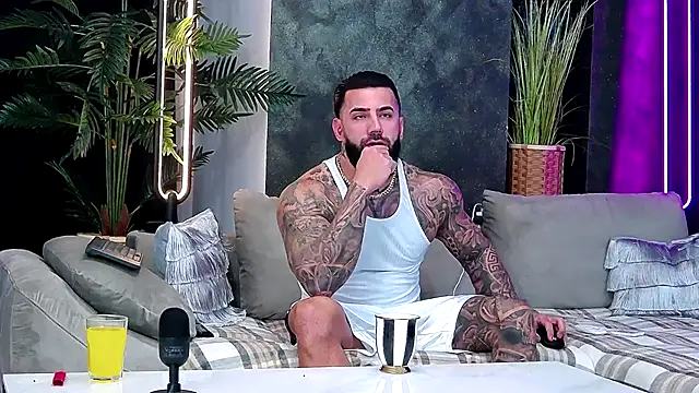 masterkingofmusclee online show from November 2025 08:53:01 PM