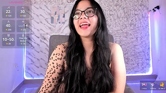 VALERIADREMS online show from October 2025 02:01:02 AM