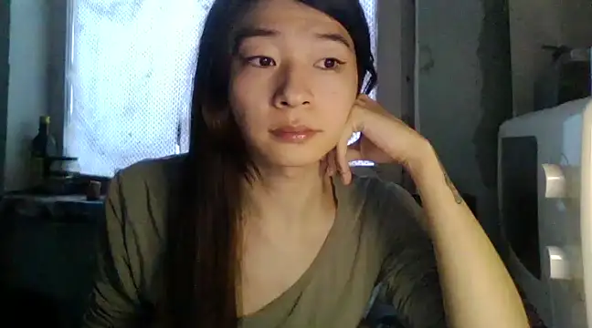 Snapshot of CarlyJoy chatting on March 2025 02:04:01 AM CarlyJoy online show from March 2025 02:04:01 AM