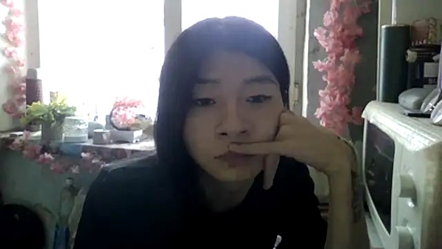 Snapshot of CarlyJoy chatting on December 2025 09:40:01 AM CarlyJoy online show from December 2025 09:40:01 AM