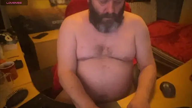 Snapshot of master_227 chatting on December 2024 07:04:01 AM master 227 online show from December 2024 07:04:01 AM