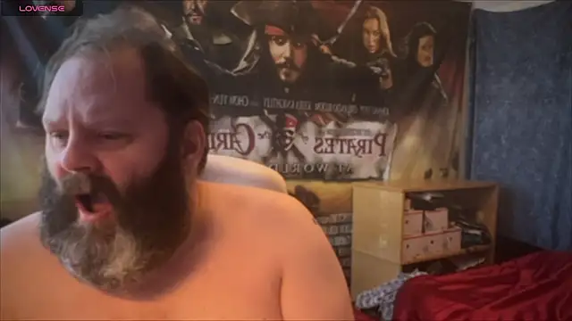 Snapshot of master_227 chatting on January 2025 10:40:01 AM master 227 online show from January 2025 10:40:01 AM