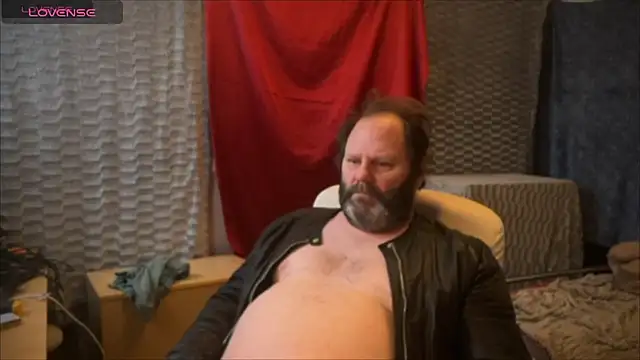 Snapshot of master_227 chatting on March 2025 08:02:02 AM master 227 online show from March 2025 08:02:02 AM