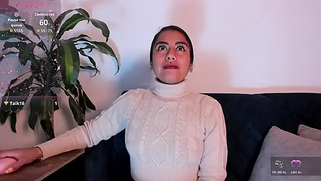 Snapshot of im_amber chatting on November 2025 01:45:01 PM im amber online show from November 2025 01:45:01 PM