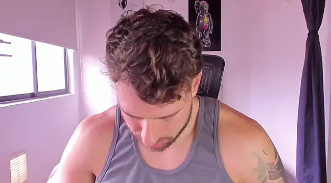 Snapshot of paul_rogerr chatting on March 2025 03:36:02 PM paul rogerr online show from March 2025 03:36:02 PM