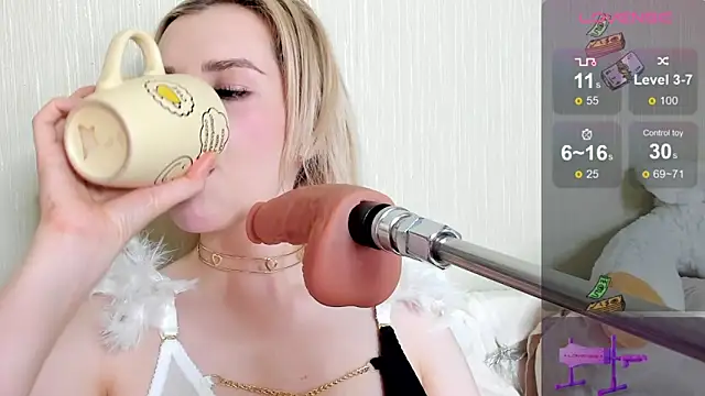 Kaya Devis online show from February 2025 08:02:02 AM