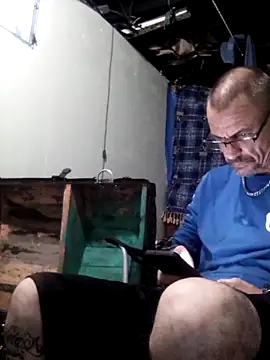 Snapshot of deepstroker42071 chatting on October 2025 09:45:02 PM deepstroker42071 online show from October 2025 09:45:02 PM