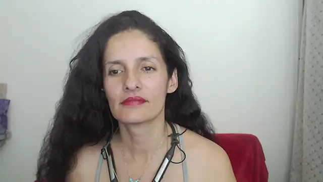 Snapshot of catalina_duran1 chatting on December 2025 04:17:01 AM catalina duran1 online show from December 2025 04:17:01 AM