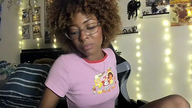 Cristal Jonasxh online show from October 2025 05:17:02 AM