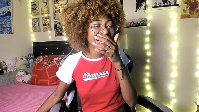 Cristal Jonasxh online show from November 2025 04:34:02 AM