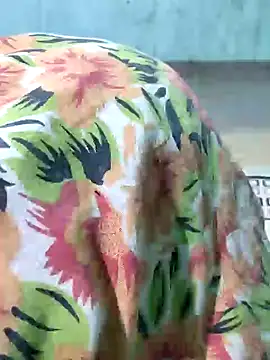 Snapshot of SILENT_FUCKER_01 chatting on January 2025 05:53:01 PM SILENT FUCKER 01 online show from January 2025 05:53:01 PM