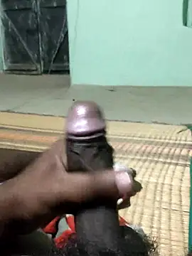 Snapshot of SILENT_FUCKER_01 chatting on March 2025 05:04:01 PM SILENT FUCKER 01 online show from March 2025 05:04:01 PM