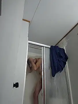 Snapshot of Bi_curious86 chatting on September 2025 05:29:02 PM Bi curious86 online show from September 2025 05:29:02 PM