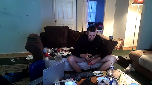 Snapshot of Bi_curious86 chatting on December 2025 02:00:01 PM Bi curious86 online show from December 2025 02:00:01 PM