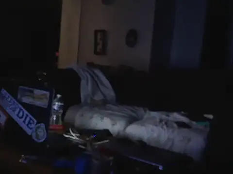 Snapshot of Bi_curious86 chatting on January 2026 07:21:01 AM Bi curious86 online show from January 2026 07:21:01 AM