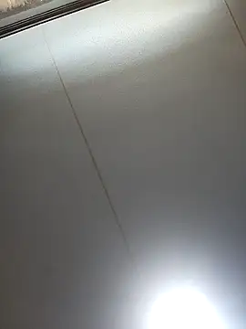 Snapshot of Bi_curious86 chatting on February 2026 04:35:01 PM Bi curious86 online show from February 2026 04:35:01 PM