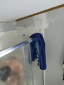 Snapshot of Bi_curious86 chatting on February 2026 06:50:01 PM Bi curious86 online show from February 2026 06:50:01 PM