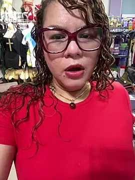 ROSALIALUCY online show from July 2026 12:01:02 PM