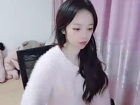 Snapshot of wwcc123 chatting on December 2025 02:50:02 AM wwcc123 online show from December 2025 02:50:02 AM