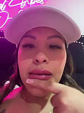 sexyyykloee online show from March 2026 05:55:02 AM