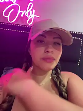 sexyyykloee online show from June 2026 03:50:02 AM