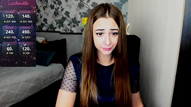 Snapshot of weakness4u chatting on December 2024 06:44:01 AM weakness4u online show from December 2024 06:44:01 AM