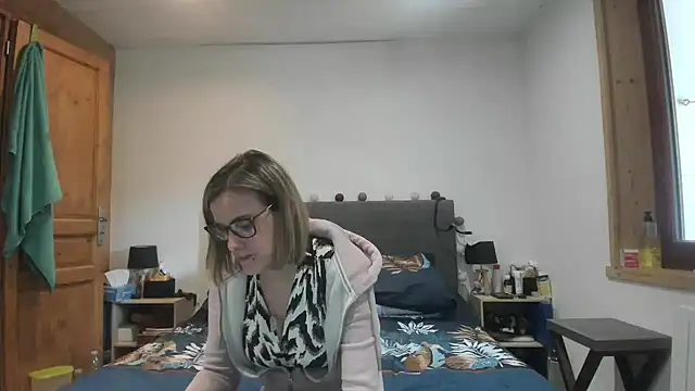 Madame Callie online show from May 2026 01:08:02 PM