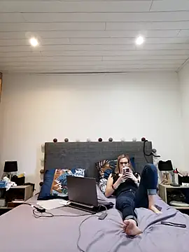 Madame Callie online show from July 2026 01:38:01 PM