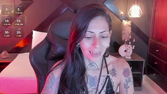 dark gotica online show from January 2026 07:05:02 PM